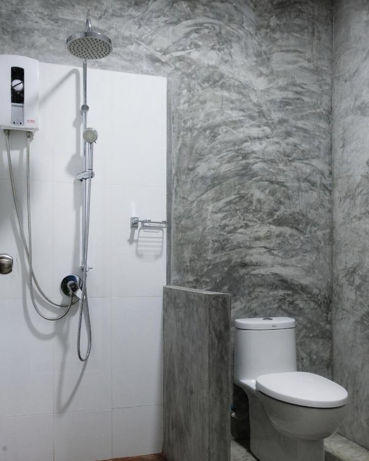 The Sky Hometel Тау Экстерьер фото